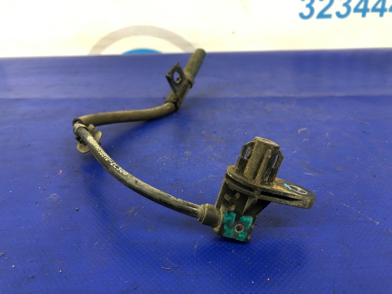 Датчик ABS передний левый HYUNDAI ELANTRA HD 06-11 59810-2L300 Б/У
