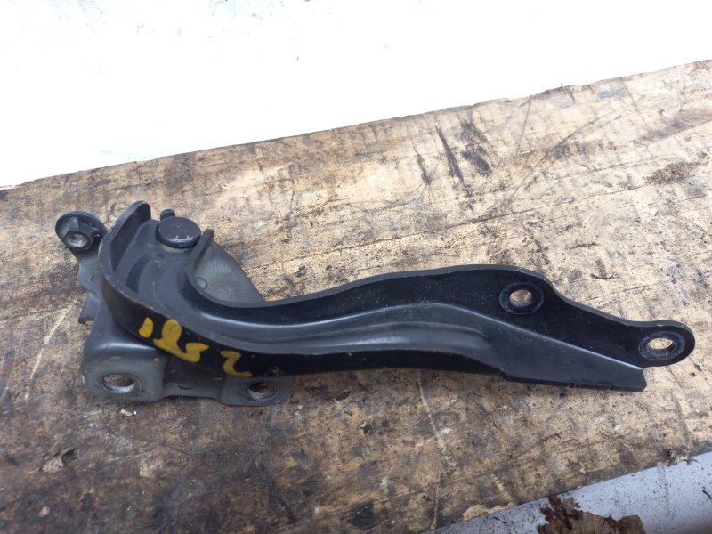 Петля капота правая FORESTER 12-19 2015 Внедорожник 2.5 FB25B