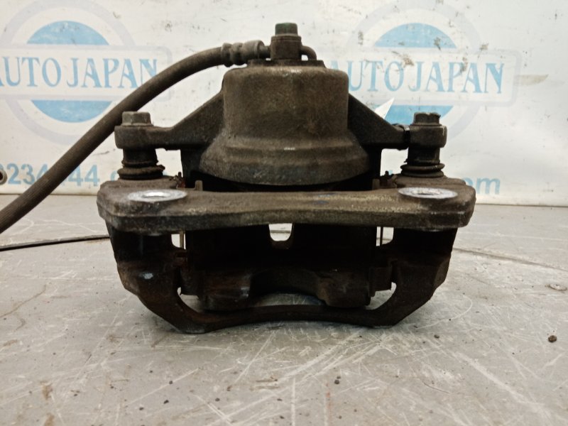 Суппорт тормозной передний правый ELANTRA HD 06-11