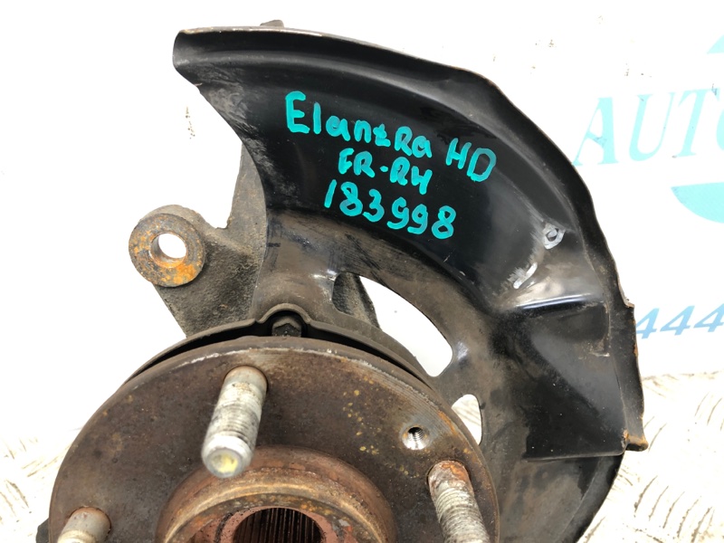 Кулак поворотный передний правый ELANTRA HD 06-11