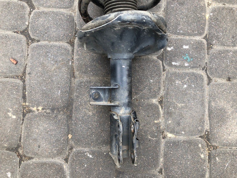 Амортизатор передний правый HYUNDAI I30 FD 07-12