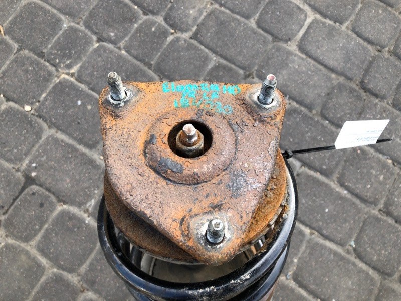 Амортизатор передний левый HYUNDAI I30 FD 07-12 Амортизатор передний левый HYUNDAI I30 FD 07-12