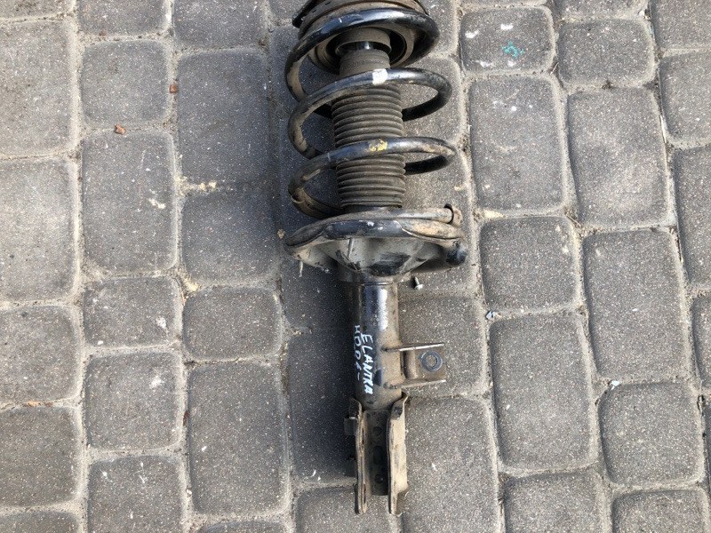 Амортизатор передний левый HYUNDAI I30 FD 07-12 Амортизатор передний левый HYUNDAI I30 FD 07-12