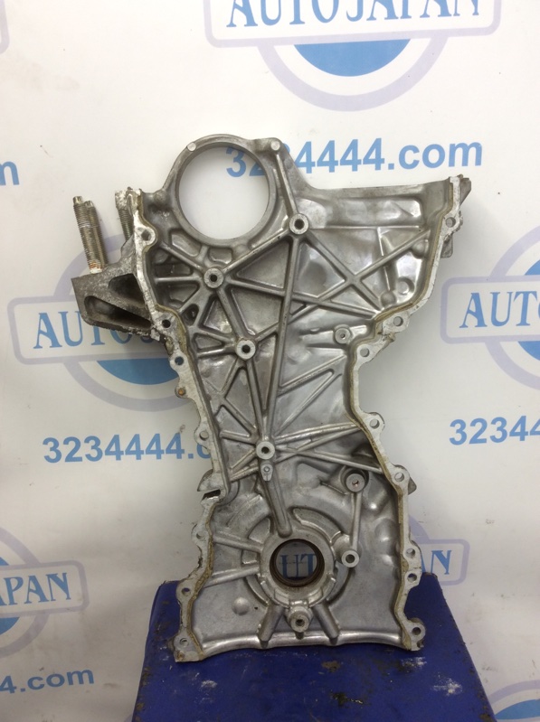 Крышка ГРМ 6 GJ 12- Седан Крышка ГРМ 6 GJ 12- Седан