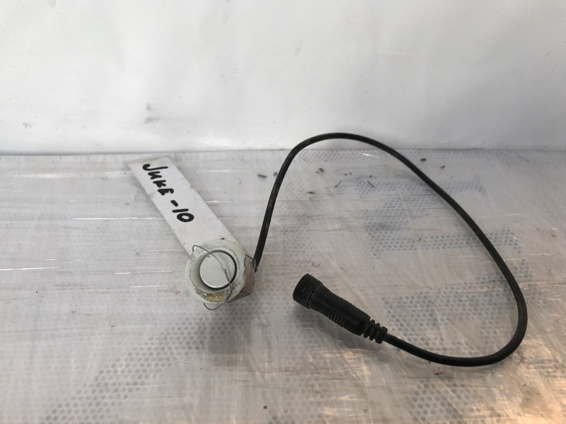 Запчасть датчик парктроника NISSAN JUKE 10-19 Б/У Датчик парктроника NISSAN JUKE 10-19 Б/У