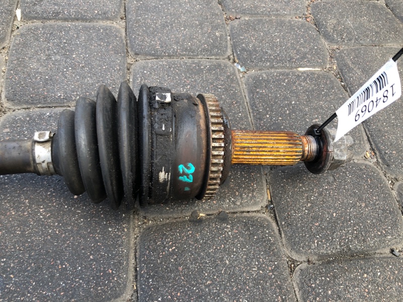 Привод передний правый ELANTRA HD 06-11 2.0