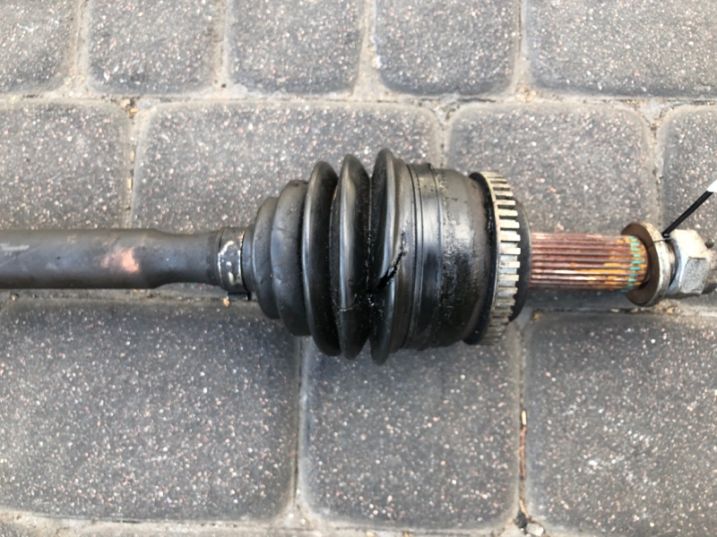 Привод передний правый I30 FD 07-12 1.6 Привод передний правый I30 FD 07-12 1.6