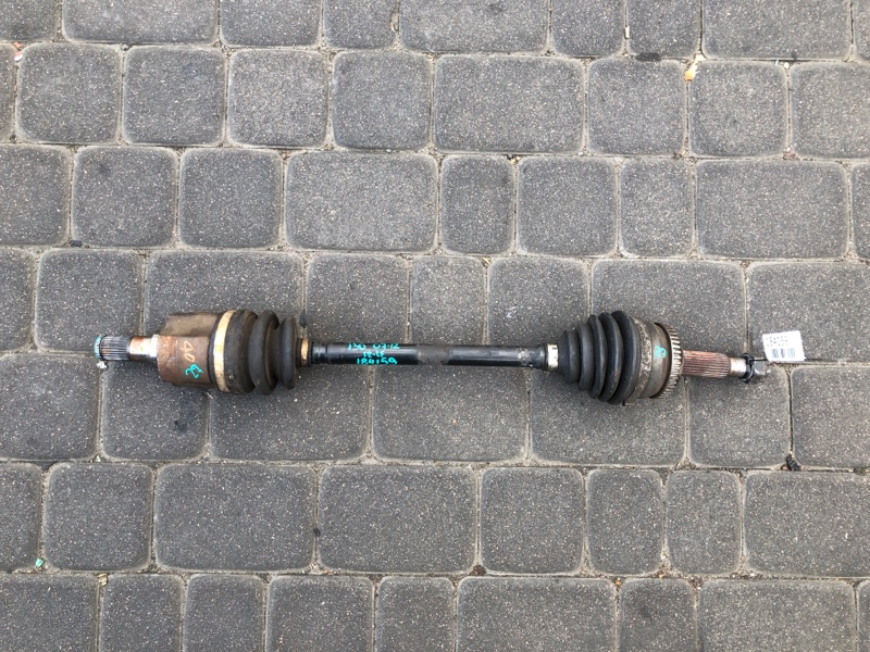 Запчасть привод передний левый HYUNDAI I30 FD 07-12 1.6 49501-2L410 Б/У Привод передний левый HYUNDAI I30 FD 07-12 1.6 49501-2L410 Б/У