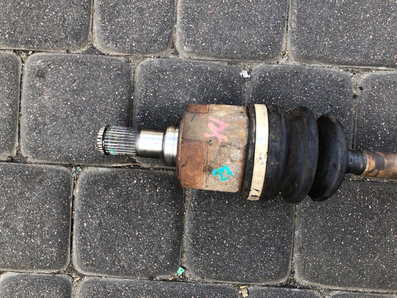 Привод передний левый HYUNDAI I30 FD 07-12 1.6 Привод передний левый HYUNDAI I30 FD 07-12 1.6