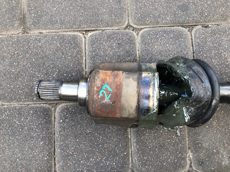 Привод передний правый HYUNDAI I30 FD 07-12 1.6 Привод передний правый HYUNDAI I30 FD 07-12 1.6