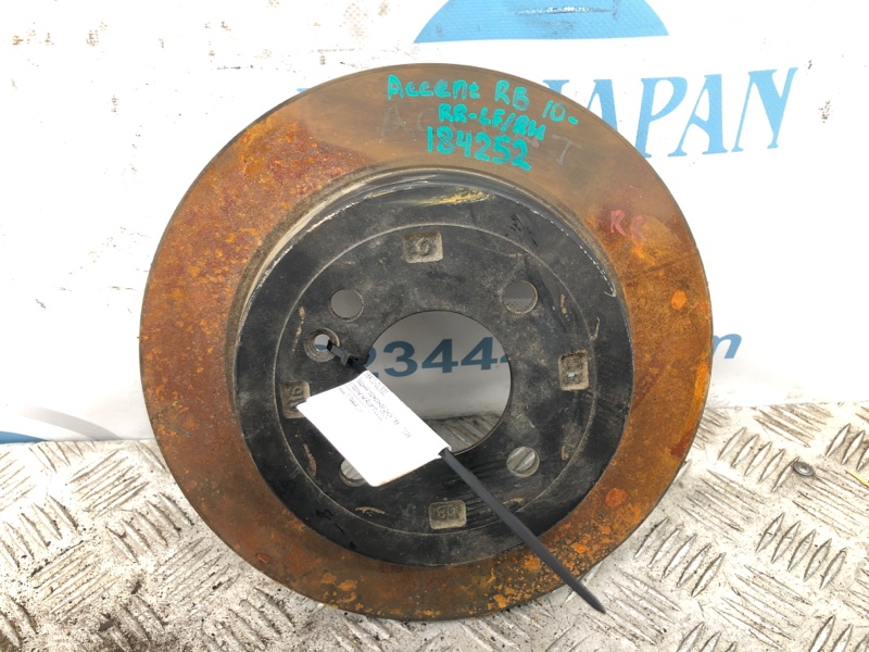 Тормозной диск задний HYUNDAI ACCENT RB 10- 58411-0U300 Б/У