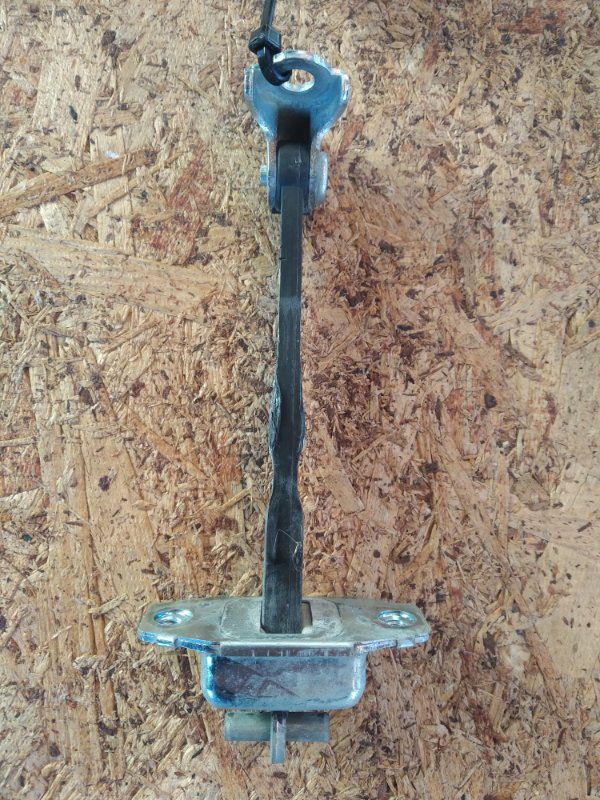 Ограничитель двери задний левый SX4 06-13