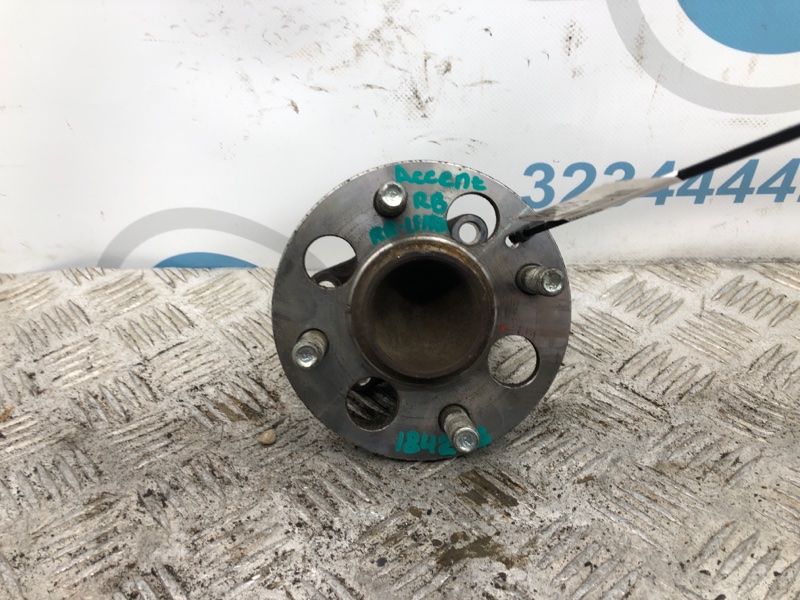 Ступица задняя HYUNDAI ACCENT RB 10- 52750-0U000 Б/У
