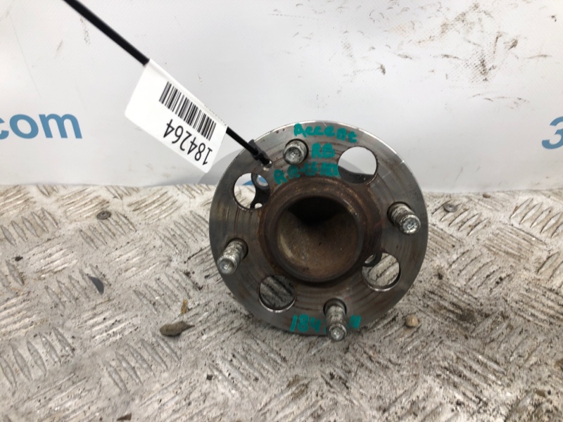 Ступица задняя HYUNDAI ACCENT RB 10- 52750-0U000 Б/У