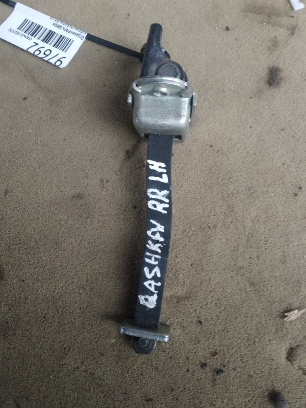 Ограничитель двери задний левый QASHQAI 07-14