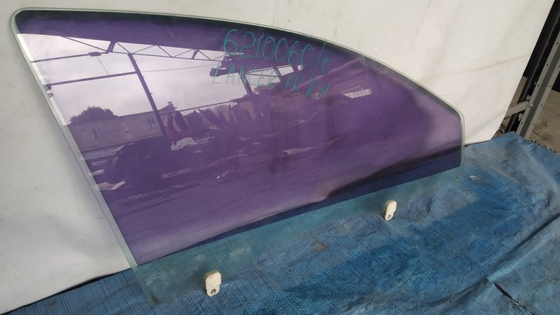 Стекло двери переднее правое MITSUBISHI LANCER X 10 07-15 Стекло двери переднее правое MITSUBISHI LANCER X 10 07-15