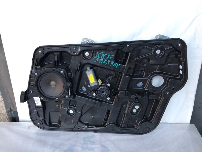 Запчасть стеклоподъемник передний правый HYUNDAI SONATA YF 10-14 2013 Седан 2.4 82481-3Q001 Б/У Стеклоподъемник передний правый HYUNDAI SONATA YF 10-14 2013 Седан 2.4 82481-3Q001 Б/У