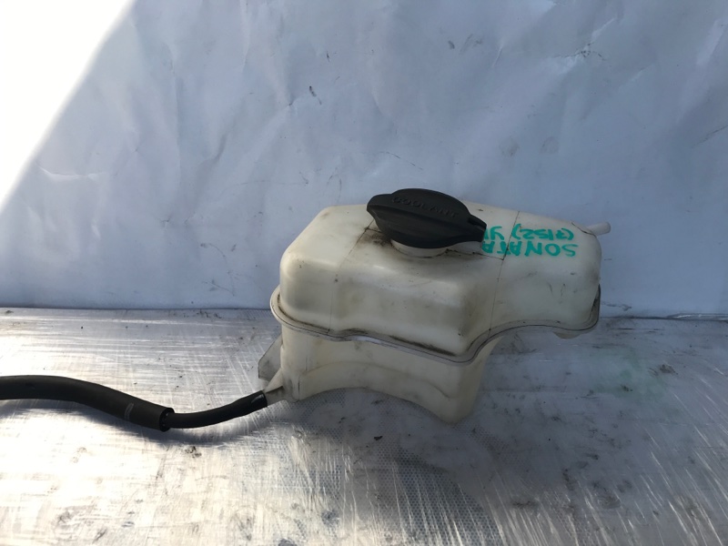 Бачок расширительный HYUNDAI SONATA YF 10-14 2013 Седан 2.4 25430-2T000 Б/У