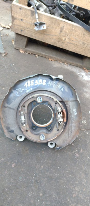 Цапфа задняя левая ALTIMA L32 07-12