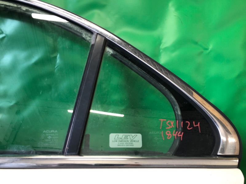 Стекло двери глухое заднее левое ACCORD CL7 / TSX 03-08 2006 Седан 2.4