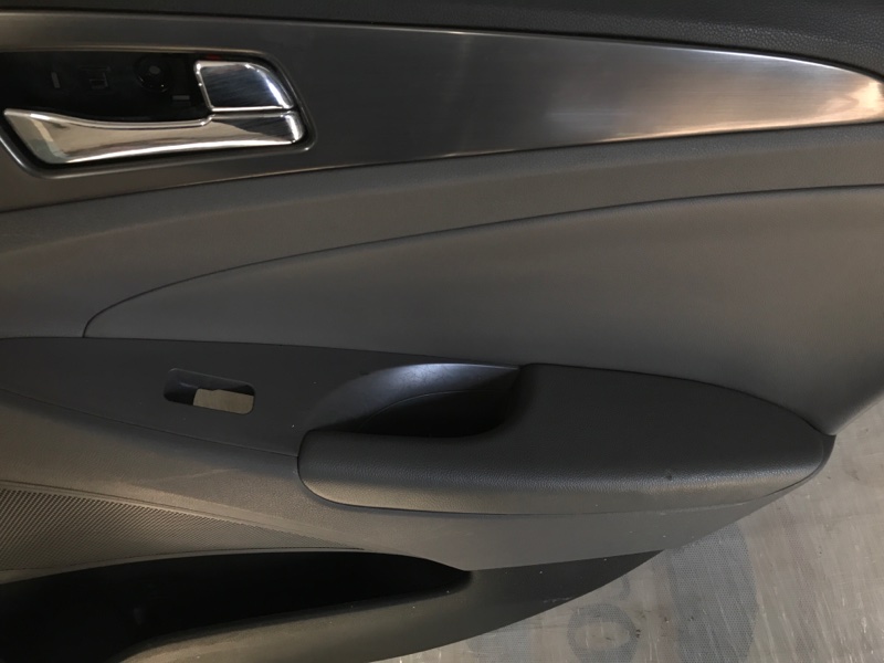 Карта двери задняя правая SONATA YF 10-14 2013 Седан 2.4