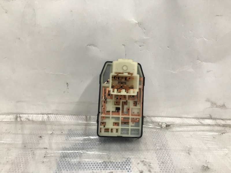 Блок управления зеркалами передний левый SONATA YF 10-14 2013 Седан 2.4