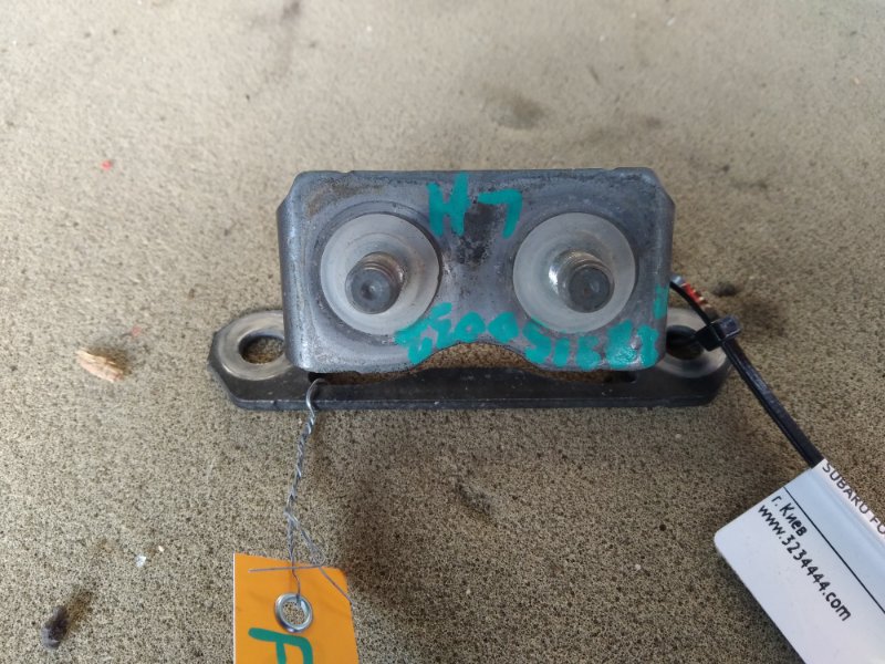 Петля крышки багажника левая SUBARU FORESTER 12-19 Внедорожник 2.5 FB25B