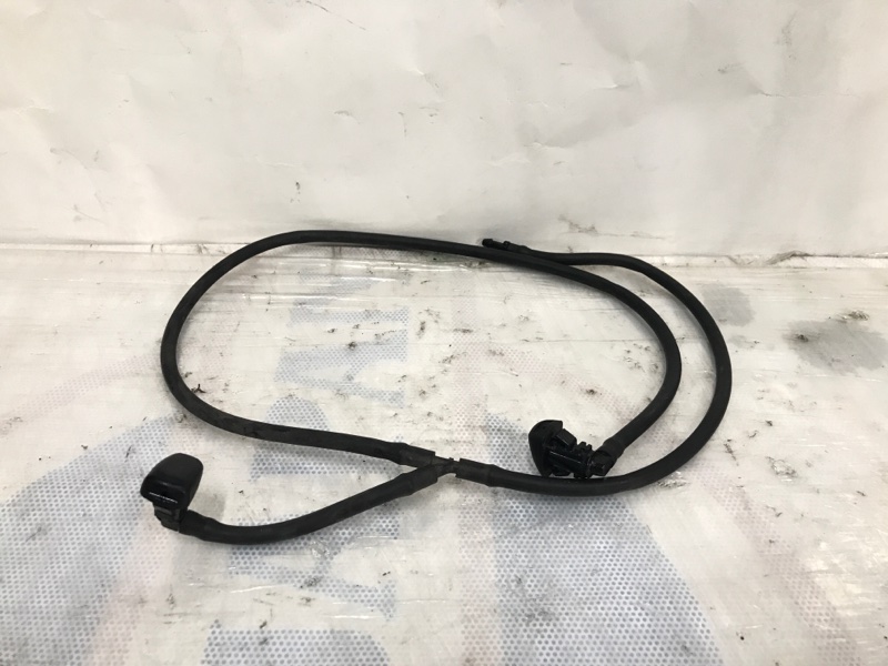 Запчасть форсунка омывателя стекла передняя HYUNDAI SONATA YF 10-14 2013 Седан 2.4 98630-3S000 Б/У Форсунка омывателя стекла передняя HYUNDAI SONATA YF 10-14 2013 Седан 2.4 98630-3S000 Б/У