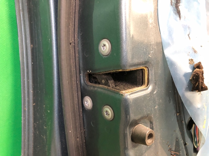 Запчасть замок двери передний левый TOYOTA MATRIX 02-08 2006 ZZE132 1.8 LV6 88969876 Б/У Замок двери передний левый TOYOTA MATRIX 02-08 2006 ZZE132 1.8 LV6 88969876 Б/У