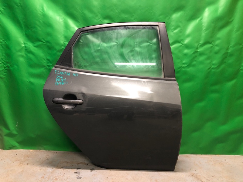 Стекло двери заднее правое HYUNDAI ELANTRA HD 06-11 2007 HD 2.0 G4GC 83421-2H010 Б/У