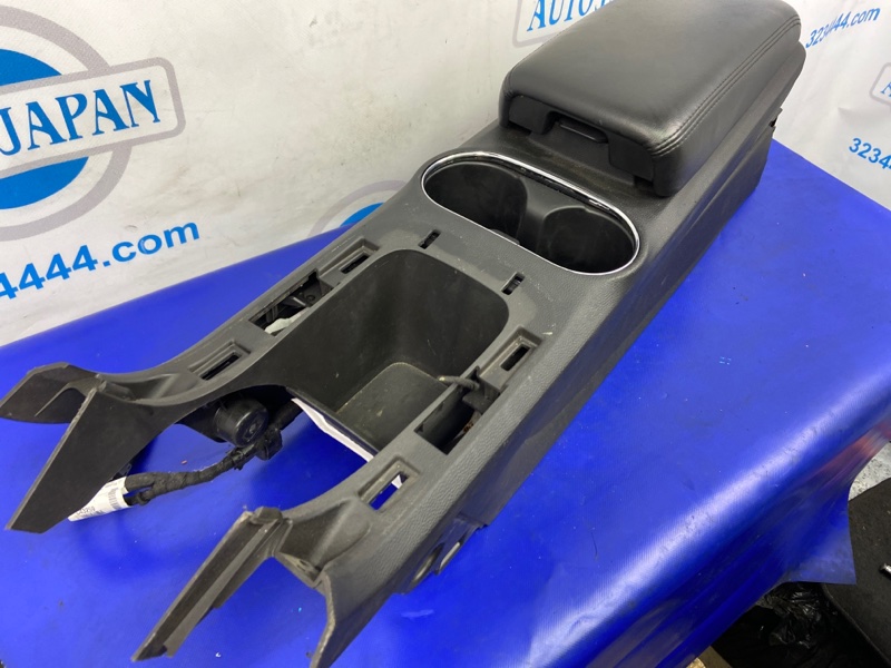 Консоль центральная VOLT 10-15 2013 Хетчбек 1.4 LUU