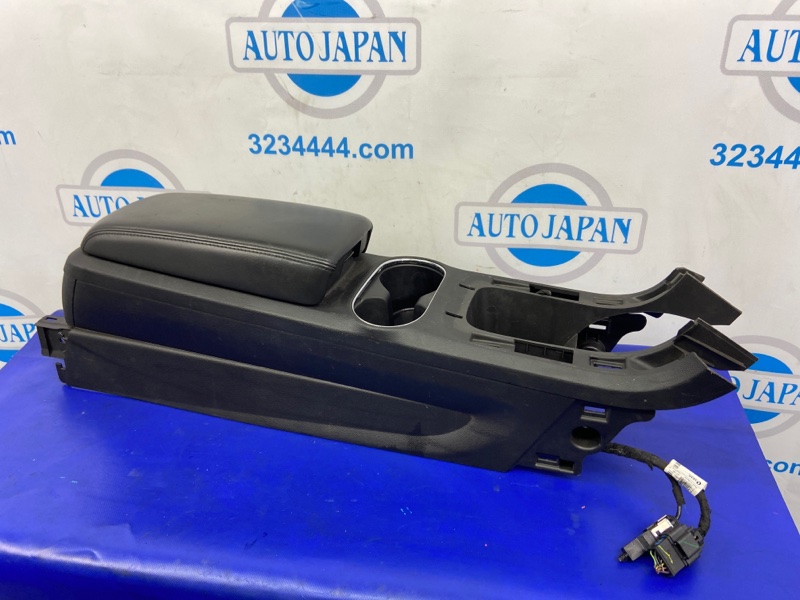 Консоль центральная VOLT 10-15 2013 Хетчбек 1.4 LUU