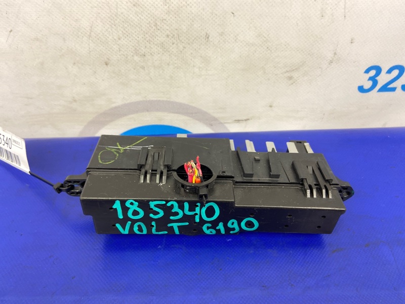 Блок предохранителей салон CHEVROLET VOLT 10-15 Хетчбек 1.4 LUU