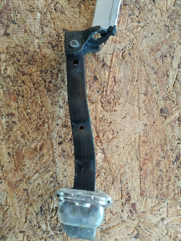 Ограничитель двери передний правый ELANTRA MD 10-15 2015 Седан 1.8