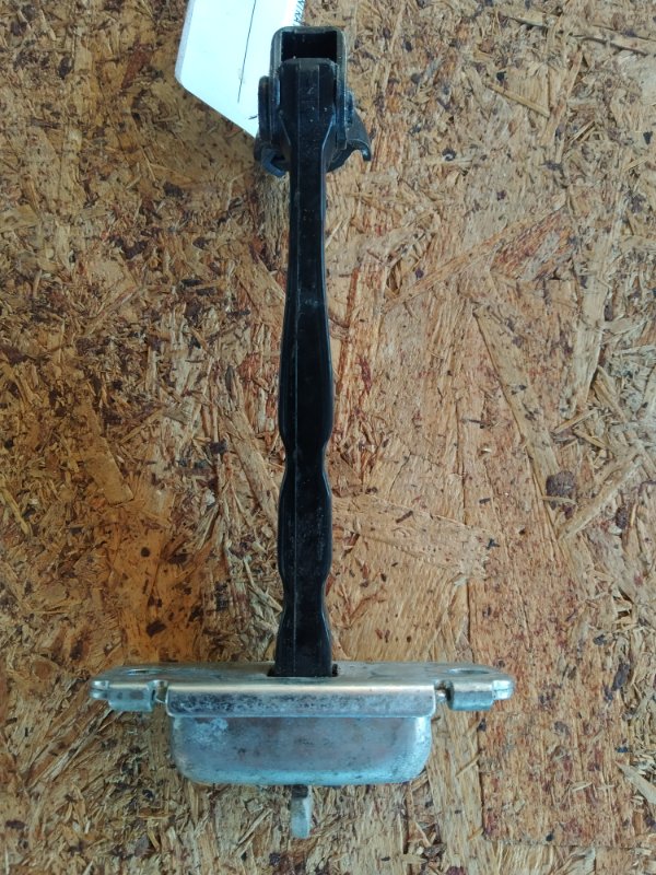 Ограничитель двери передний правый ELANTRA MD 10-15 2015 Седан 1.8