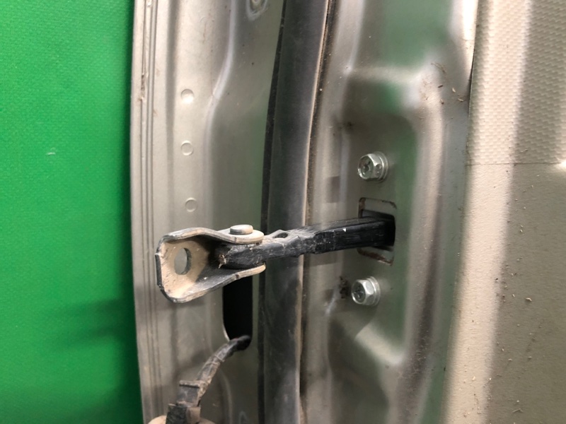 Ограничитель двери задний правый MITSUBISHI OUTLANDER XL 05-13 2008 Внедорожник 3.0 6B31 5732A029 Б/У