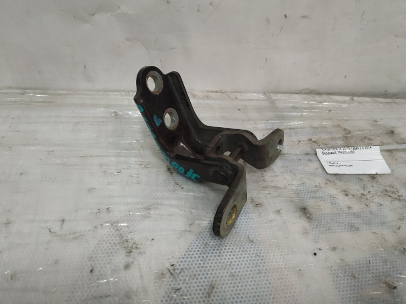 Петля двери нижняя задняя правая KIA OPTIMA TF 11-16 Седан 2.4 Петля двери нижняя задняя правая KIA OPTIMA TF 11-16 Седан 2.4