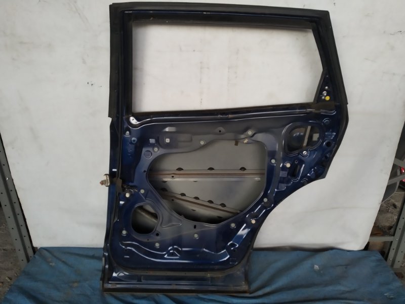 Дверь задняя правая CX-9 06-16 2008 Внедорожник 3.7