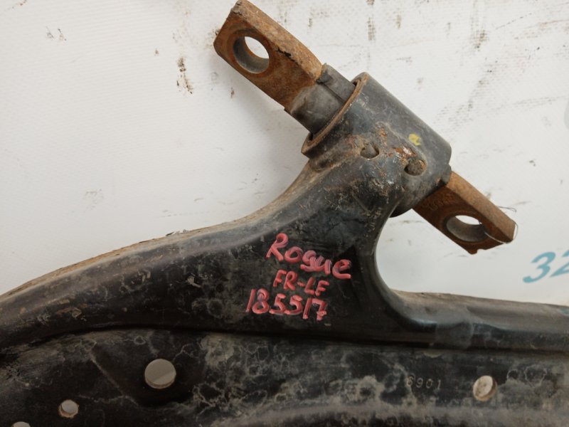 Рычаг передней подвески нижний передний левый X-TRAIL/ROGUE T32 13-20