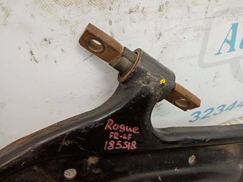 Рычаг передней подвески нижний передний левый X-TRAIL/ROGUE T32 13-20