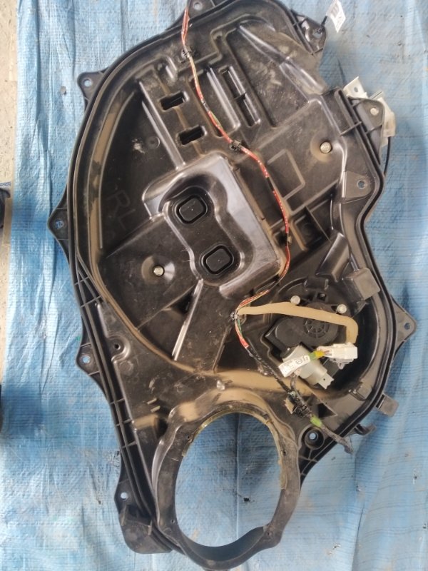 Стеклоподъемник задний левый MAZDA CX-9 06-16 2008 Внедорожник 3.7 TD11-73-590A Б/У