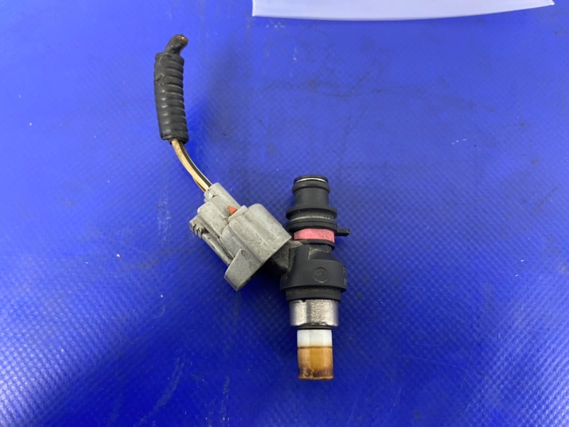 Форсунка топливная FORESTER SH 07-12 Внедорожник 2.0 Форсунка топливная FORESTER SH 07-12 Внедорожник 2.0