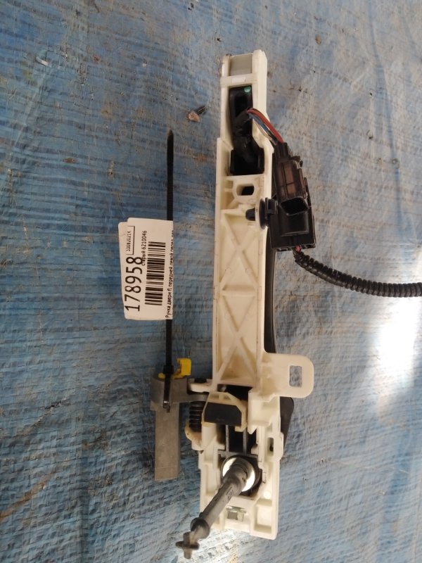 Ручка двери наружная передняя левая ACURA ILX 12-16 UDE 2.0 R20A3 Ручка двери наружная передняя левая ACURA ILX 12-16 UDE 2.0 R20A3