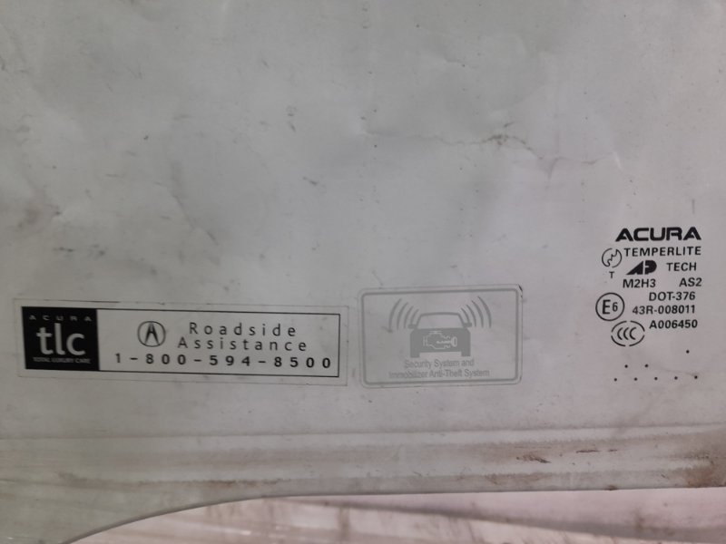 Стекло двери переднее левое MDX (YD2) 06-13 2008 YD2 3.7