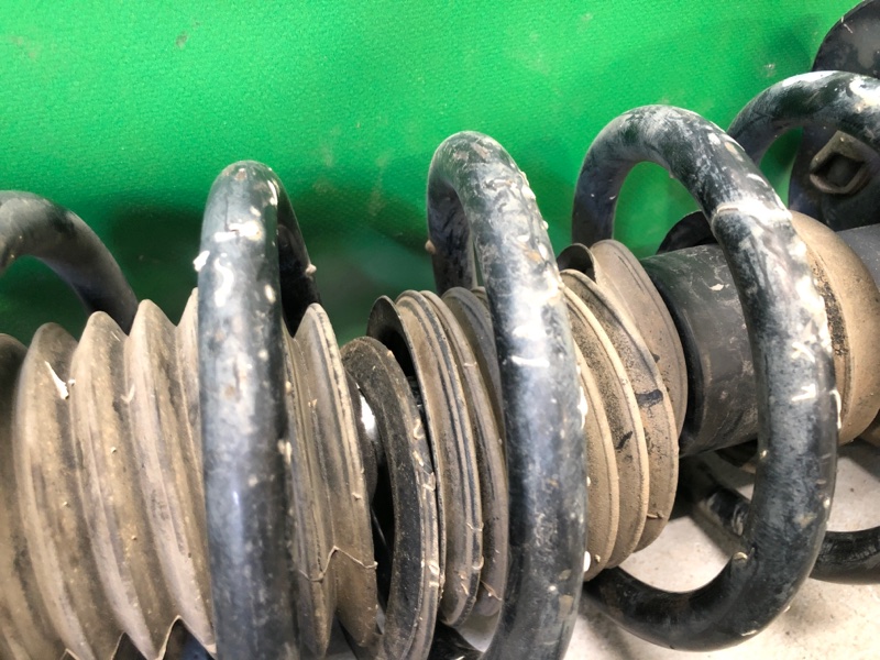 Амортизатор передний правый RDX 12-19 2013 Внедорожник 3.5 Амортизатор передний правый RDX 12-19 2013 Внедорожник 3.5