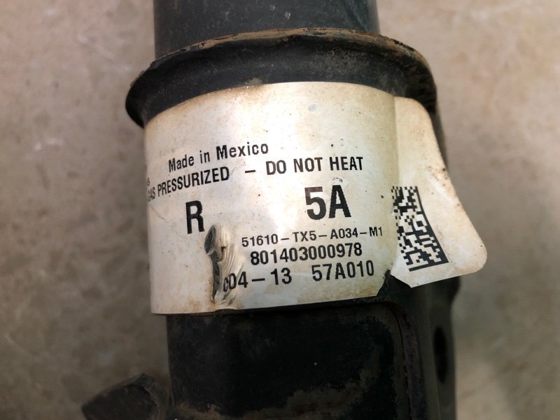 Амортизатор передний правый ACURA RDX 12-19 Внедорожник 3.5 Амортизатор передний правый ACURA RDX 12-19 Внедорожник 3.5