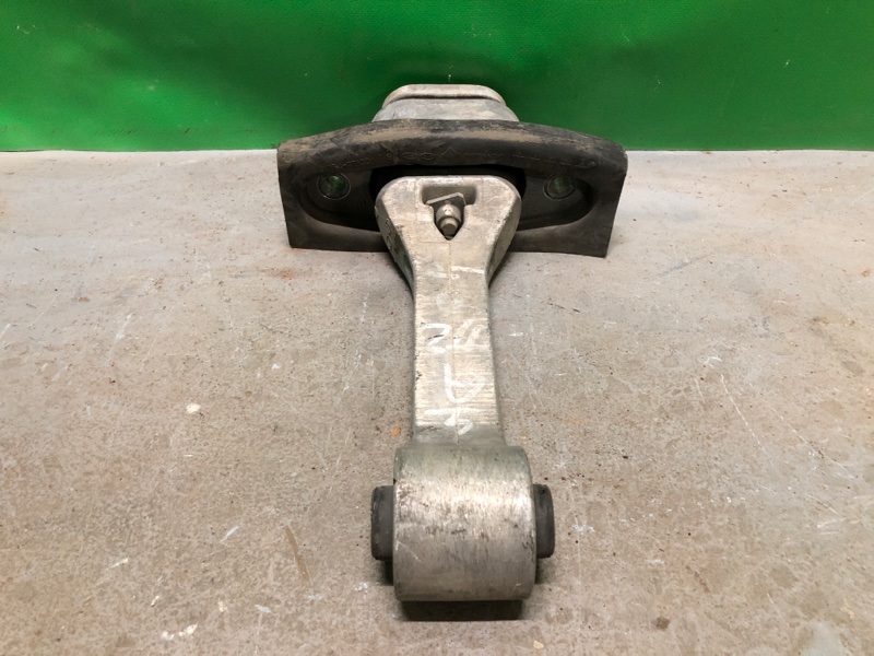 Подушка двигателя нижняя задняя SONATA YF 10-14