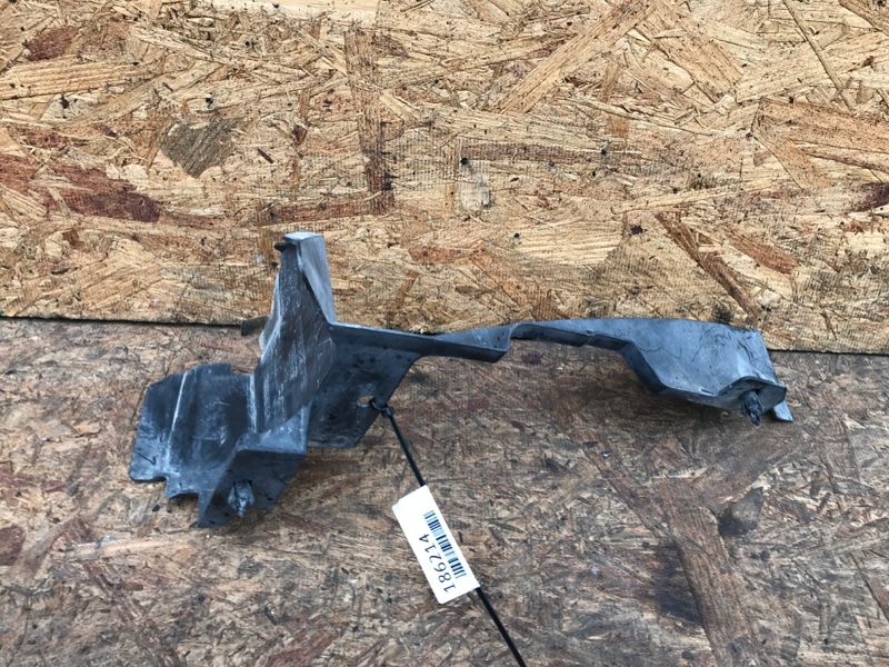 Запчасть дефлектор радиатора передний левый MAZDA CX-7 06-12 Внедорожник EH44-56-253B Б/У Дефлектор радиатора передний левый MAZDA CX-7 06-12 Внедорожник EH44-56-253B Б/У