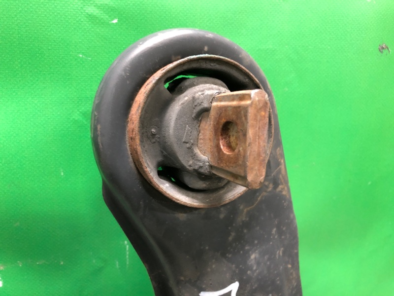 Рычаг задней подвески продольный задний правый MITSUBISHI OUTLANDER GF 12- Внедорожник 2.4