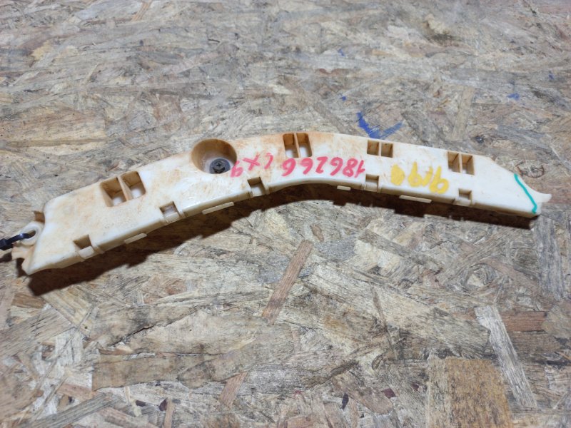 Запчасть кронштейн заднего бампера задний правый MAZDA CX-9 06-16 2008 Внедорожник 3.7 TD11-50-2H1B Б/У Кронштейн заднего бампера задний правый MAZDA CX-9 06-16 2008 Внедорожник 3.7 TD11-50-2H1B Б/У